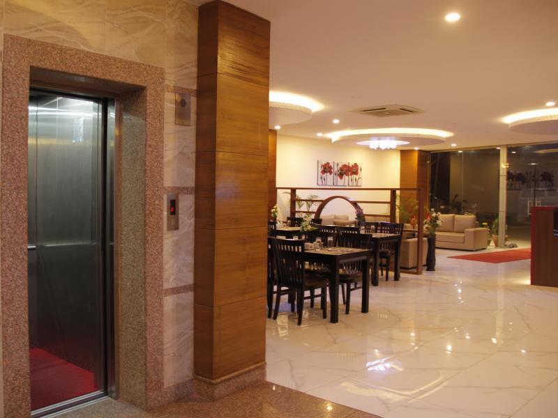 Hotel Regal Airport Catmandu Exterior foto
